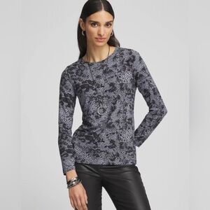 Chico’s Touch of Cool™ Snake Print Layering Tee | Grey/Black | 1 (US M)